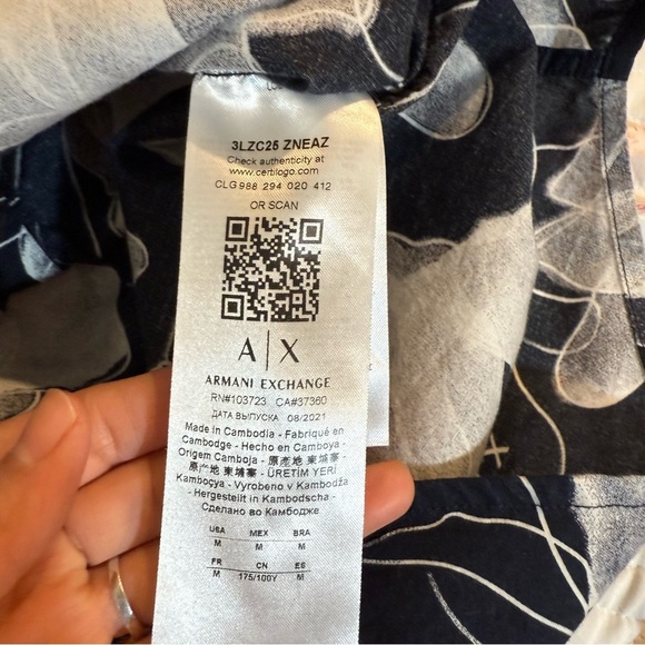 Armani Exchange Black and White Floral Dress Shirt - Picture 8 of 16